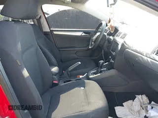 2015 Volkswagen Jetta SE с VIN 3VWD07AJ4FM407209, выставлен на аукционе IAAI как лот 42262291 с пробегом 125 207 миль миль и . История ставок и продаж доступна на DreamBid. Изображение 5.