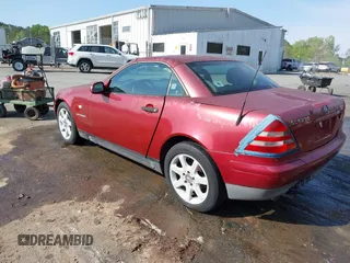 1999 Mercedes-Benz SLK-Class with VIN WDBKK47F0XF088123, listed as a IAAI auction lot 41991751 with 275,370 mi miles. Bid and sale history available at carsss.com. Image 3.