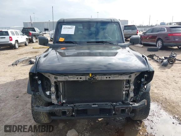 2023 Ford Bronco z VIN 1FMDE5BHOPLB83665, wystawiony jako IAAI lot #41520897 z przebiegiem 16 678 mil mil oraz . Historia ofert i sprzedaży dostępna na DreamBid. Obrazek 13.