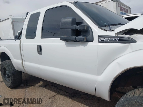2011 Ford F-350 with VIN 1FT7X3BT5BEA60283, listed as a IAAI auction lot 41783661 with 199,002 mi miles and . Bid and sale history available at DreamBid. Image 13.
