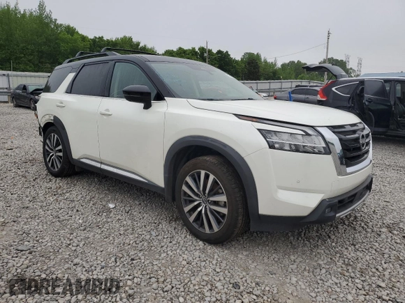 2022 Nissan Pathfinder Platinum z VIN 5N1DR3DH8NC206161, wystawiony jako Copart lot #53749485 z przebiegiem 54 429 mil mil oraz Szkoda całkowita • Salvage title. Historia ofert i sprzedaży dostępna na DreamBid. Obrazek 4.