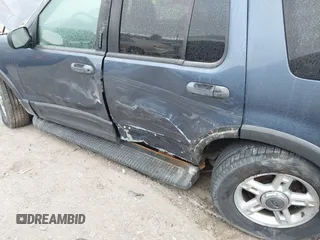 2003 Ford Explorer XLT с VIN 1FMZU63K53ZA88146, выставлен на аукционе IAAI как лот 41339470 с пробегом 181 644 миль миль и . История ставок и продаж доступна на DreamBid. Изображение 6.