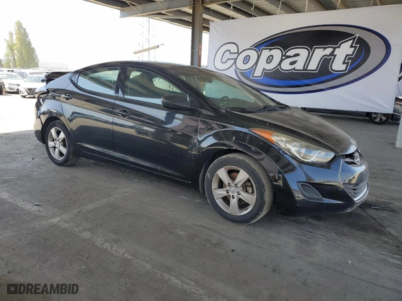 2013 Hyundai Elantra Limited with VIN KMHDH4AE6DU715211, listed as a Copart auction lot 53557905 with 197,823 mi miles and Salvage Title. Bid and sale history available at carsss.com. Image 4.