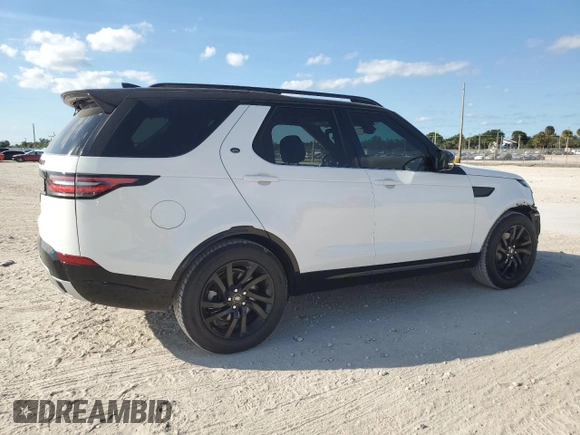 2020 Land Rover Discovery Landmark Edition with VIN SALRU2RV9L2435297, listed as a Copart auction lot 81556704 with 59,198 mi miles and Salvage Title. Bid and sale history available at carsss.com. Image 3.