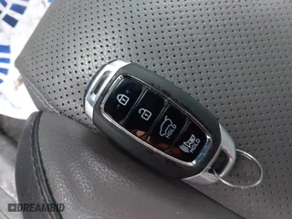 2020 Hyundai Santa Fe SEL with VIN 5NMS3CAD5LH304268, listed as a IAAI auction lot 41920000 with 44,964 mi miles. Bid and sale history available at carsss.com. Image 11.