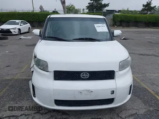 2008 Scion xB z VIN JTLKE50E681039754, wystawiony jako IAAI lot #42067611 z przebiegiem 133 463 mil mil oraz . Historia ofert i sprzedaży dostępna na DreamBid. Obrazek 12.