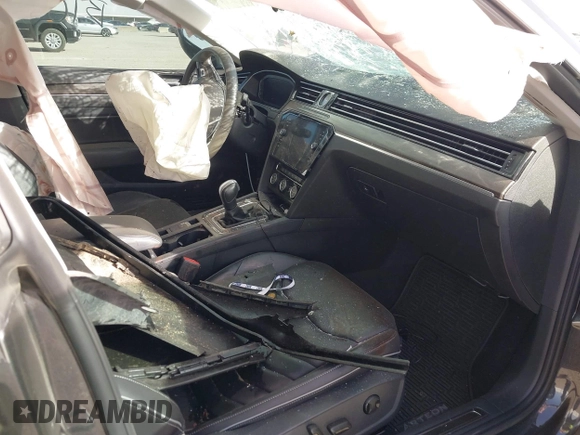 2020 Volkswagen Arteon с VIN WVWDR7AN5LE014820, выставлен на аукционе IAAI как лот 41822180 с пробегом Не указан миль и . История ставок и продаж доступна на DreamBid. Изображение 5.