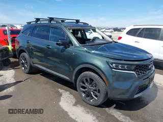 2022 Kia Sorento SX z VIN 5XYRKDLF3NG091503, wystawiony jako IAAI lot #41796980 z przebiegiem 58 373 mil mil oraz . Historia ofert i sprzedaży dostępna na DreamBid. Obrazek 1.