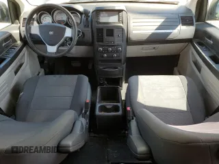 2008 Dodge Grand Caravan SE z VIN 2D8HN44H58R146828, wystawiony jako Copart lot #57417075 z przebiegiem 186 657 mil mil oraz Nie do naprawy • Non repairable. Historia ofert i sprzedaży dostępna na DreamBid. Obrazek 8.