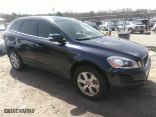2013 Volvo XC60 3.2L with VIN YV4952DL0D2383907, listed as a IAAI auction lot 41844738 with 94,982 mi miles. Bid and sale history available at carsss.com. Image 1.