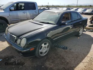 2001 Mercedes-Benz E-Class AWD with VIN WDBJF83J31X058259, listed as a Copart auction lot 74370604 with 131,454 mi miles and Clean Title. Bid and sale history available at carsss.com. Image 1.