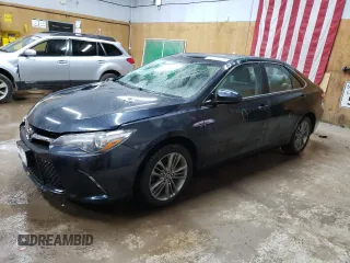 2017 Toyota Camry XLE with VIN 4T1BF1FK1HU383985, listed as a Copart auction lot 52573125 with 132,784 mi miles and Clean Title. Bid and sale history available at carsss.com. Image 1.