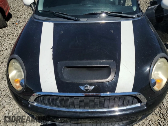 2010 MINI Hardtop S with VIN WMWMF7C57ATX43204, listed as a Copart auction lot 64771285 with 92,236 mi miles and Clean title. Bid and sale history available at DreamBid. Image 11.