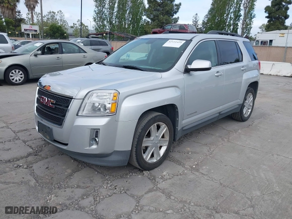 2010 GMC Terrain SLE-2 with VIN 2CTALDEW4A6315140, listed as a IAAI auction lot 42111424 with 132,536 mi miles. Bid and sale history available at carsss.com. Image 2.