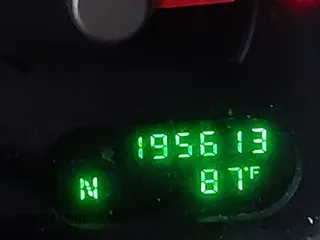2004 Ford Explorer XLT с VIN 1FMZU63K34UB68835, выставлен на аукционе IAAI как лот 42627689 с пробегом 195 613 миль миль и . История ставок и продаж доступна на DreamBid. Изображение 15.