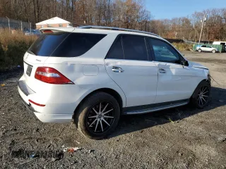 2015 Mercedes-Benz M 400 with VIN 4JGDA5GB6FA578668, listed as a Copart auction lot 81893144 with 113,566 mi miles and Salvage Title. Bid and sale history available at DreamBid. Image 3.