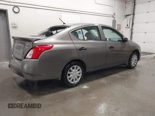 2016 Nissan Versa S с VIN 3N1CN7AP1GL911313, выставлен на аукционе IAAI как лот 42454666 с пробегом 137 236 миль миль и . История ставок и продаж доступна на DreamBid. Изображение 4.