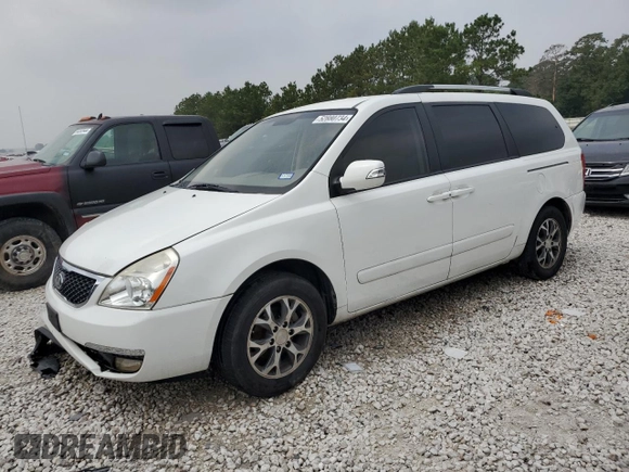 2014 Kia Sedona LX with VIN KNDMG4C78E6574153, listed as a Copart auction lot 52880734 with 111,143 mi miles and Clean Title. Bid and sale history available at carsss.com. Image 1.