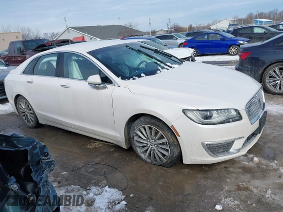 2017 Lincoln MKZ Hybrid Premiere with VIN 3LN6L5KU8HR624523, listed as a IAAI auction lot 41649075 with 126,679 mi miles. Bid and sale history available at carsss.com. Image 13.