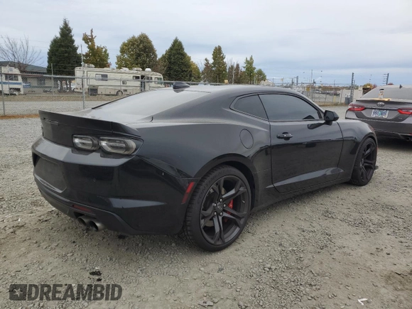 2020 Chevrolet Camaro 2SS with VIN 1G1FG1R77L0144055, listed as a Copart auction lot 76026834 with 46,973 mi miles and Salvage Title. Bid and sale history available at carsss.com. Image 3.