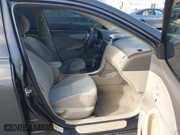 2009 Toyota Corolla with VIN 1NXBU40E49Z105013, listed as a IAAI auction lot 42004417 with 350,091 mi miles. Bid and sale history available at carsss.com. Image 5.