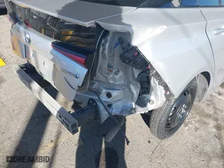 2019 Toyota Prius L Eco with VIN JTDKARFU3K3082893, listed as a IAAI auction lot 41370727 with 217,582 mi miles. Bid and sale history available at carsss.com. Image 6.