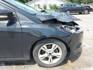 2014 Ford Focus SE с VIN 1FADP3K25EL421334, выставлен на аукционе IAAI как лот 42423083 с пробегом 108 687 миль миль и . История ставок и продаж доступна на DreamBid. Изображение 18.