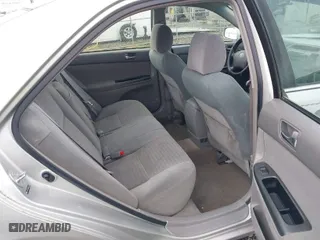 2006 Toyota Camry STD with VIN 4T1BE32K86U157718, listed as a IAAI auction lot 41805465 with 327,299 mi miles. Bid and sale history available at carsss.com. Image 8.