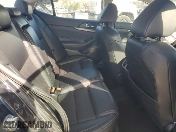 2017 Nissan Maxima SV with VIN 1N4AA6AP3HC431173, listed as a Copart auction lot 49518425 with 77,870 mi miles and Salvage Title. Bid and sale history available at DreamBid. Image 10.