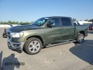 2021 Ram 1500 Big Horn z VIN 1C6RREFM8MN630286, wystawiony jako Copart lot #52309255 z przebiegiem 101 138 mil mil oraz Szkoda całkowita • Salvage title. Historia ofert i sprzedaży dostępna na DreamBid. Obrazek 1.