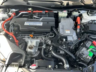 2010 Mercedes-Benz CL-Class CL 550 with VIN WDDEJ8GB7AA025620, listed as a Copart auction lot 73417454 with 193,339 mi miles and Clean Title. Bid and sale history available at carsss.com. Image 7.