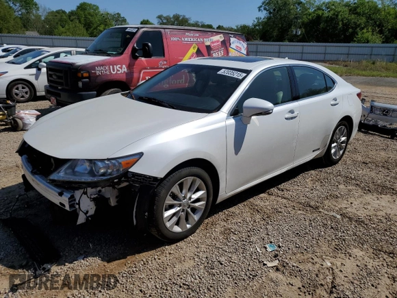 2013 Lexus ES 300h with VIN JTHBW1GG3D2037164, listed as a Copart auction lot 52035215 with 100,608 mi miles and Salvage Title. Bid and sale history available at DreamBid. Image 1.