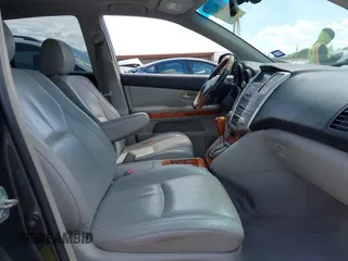 2005 Lexus RX 330 z VIN 2T2GA31U85C031830, wystawiony jako IAAI lot #42773281 z przebiegiem 188 859 mil mil oraz . Historia ofert i sprzedaży dostępna na DreamBid. Obrazek 5.