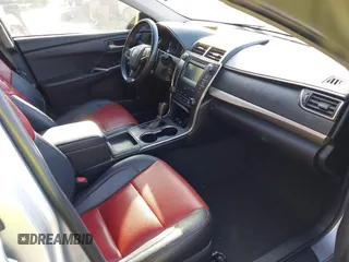 2015 Toyota Camry XLE with VIN 4T1BF1FK8FU106585, listed as a IAAI auction lot 41696231 with 149,390 mi miles. Bid and sale history available at carsss.com. Image 5.