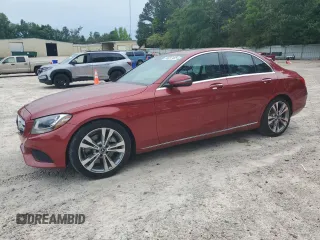 2018 Mercedes-Benz C 300 z VIN 55SWF4JB8JU279294, wystawiony jako Copart lot #56097485 z przebiegiem 76 274 mil mil oraz Szkoda całkowita • Salvage title. Historia ofert i sprzedaży dostępna na DreamBid. Obrazek 1.