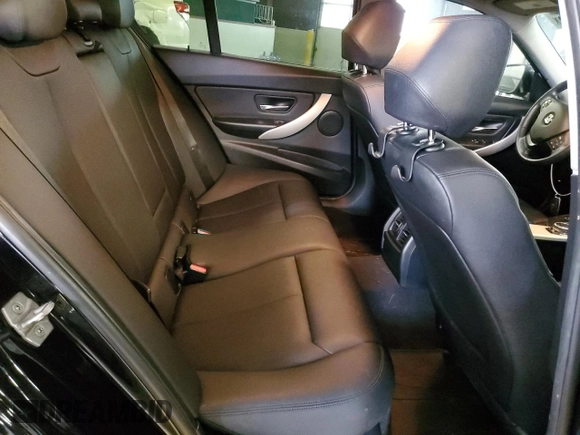 2016 BMW 3 Series 320i xDrive with VIN WBA8A3C53GK690928, listed as a Copart auction lot 44220595 with 123,148 mi miles and Salvage Title. Bid and sale history available at DreamBid. Image 10.
