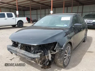 2016 Volkswagen Jetta Sport z VIN 3VWD17AJ0GM409795, wystawiony jako IAAI lot #41773028 z przebiegiem 147 979 mil mil oraz . Historia ofert i sprzedaży dostępna na DreamBid. Obrazek 17.