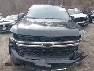 2023 Chevrolet Suburban LS with VIN 1GNSKBKD7PR110930, listed as a IAAI auction lot 41828617 with 132,214 mi miles and . Bid and sale history available at DreamBid. Image 12.
