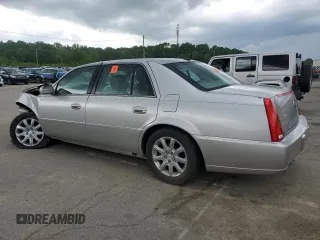 2008 Cadillac DTS 1SC z VIN 1G6KD57Y08U115792, wystawiony jako Copart lot #54579365 z przebiegiem 126 236 mil mil oraz Szkoda całkowita • Salvage title. Historia ofert i sprzedaży dostępna na DreamBid. Obrazek 2.