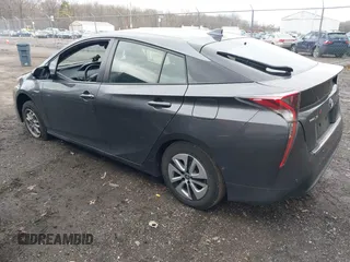 2018 Toyota Prius Two z VIN JTDKBRFU7J3065008, wystawiony jako IAAI lot #41744883 z przebiegiem 94 031 mil mil oraz . Historia ofert i sprzedaży dostępna na DreamBid. Obrazek 3.