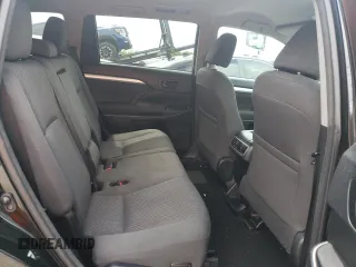 2016 Toyota Highlander LE z VIN 5TDBKRFH4GS348640, wystawiony jako Copart lot #56398355 z przebiegiem 90 659 mil mil oraz Szkoda całkowita • Salvage title. Historia ofert i sprzedaży dostępna na DreamBid. Obrazek 11.