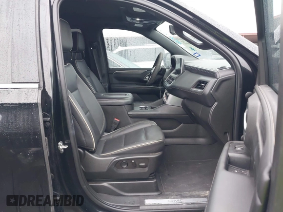 2022 GMC Yukon SLT with VIN 1GKS2BKD3NR303893, listed as a IAAI auction lot 41096447 with 72,794 mi miles. Bid and sale history available at carsss.com. Image 5.