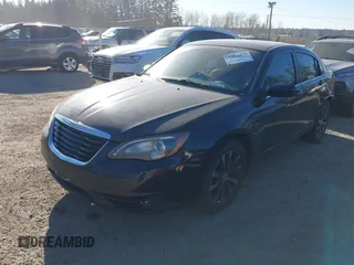2011 Chrysler 200 S with VIN 1C3BC8FG2BN599139, listed as a IAAI auction lot 41401870 with 174,134 mi miles and . Bid and sale history available at DreamBid. Image 2.