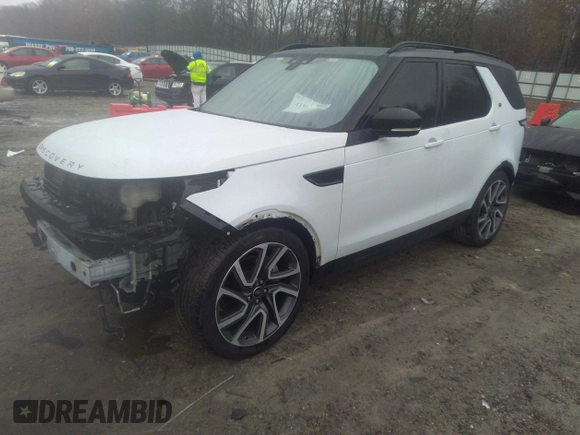 2018 Land Rover Discovery HSE Luxury z VIN SALRT2RV3JA057709, wystawiony jako IAAI lot #41563821 z przebiegiem 99 639 mil mil oraz . Historia ofert i sprzedaży dostępna na DreamBid. Obrazek 20.
