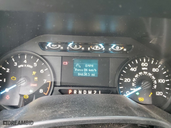 2018 Ford F-150 XL with VIN 1FTMF1EB5JKF62563, listed as a Copart auction lot 44368415 with 84,638 mi miles and Salvage Title. Bid and sale history available at carsss.com. Image 9.