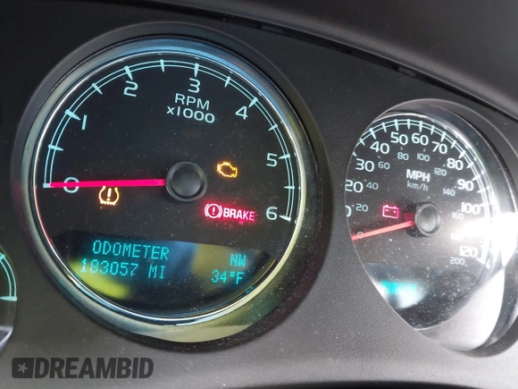 2011 GMC Yukon Denali with VIN 1GKS2EEF6BR257194, listed as a IAAI auction lot 41619864 with 183,057 mi miles. Bid and sale history available at carsss.com. Image 7.