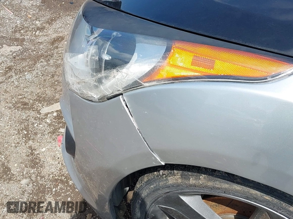 2013 Hyundai Veloster Turbo z VIN KMHTC6AE3DU136005, wystawiony jako IAAI lot #42243308 z przebiegiem 118 257 mil mil oraz . Historia ofert i sprzedaży dostępna na DreamBid. Obrazek 6.