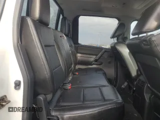 2014 Nissan Titan S with VIN 1N6AA0EC7EN503648, listed as a Copart auction lot 86517824 with 82,556 mi miles and Salvage Title. Bid and sale history available at DreamBid. Image 10.