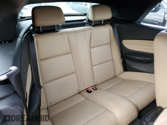 2008 BMW 1 Series 135i z VIN WBAUN93518VF56573, wystawiony jako Copart lot #85492504 z przebiegiem 132 979 mil mil oraz Szkoda całkowita • Salvage title. Historia ofert i sprzedaży dostępna na DreamBid. Obrazek 10.
