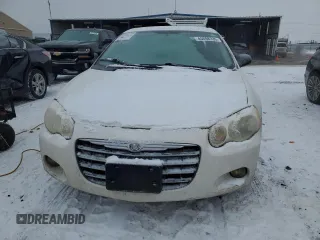2005 Chrysler Sebring with VIN 1C3EL66R95N562516, listed as a Copart auction lot 45698335 with 120,929 mi miles and Salvage Title. Bid and sale history available at DreamBid. Image 5.